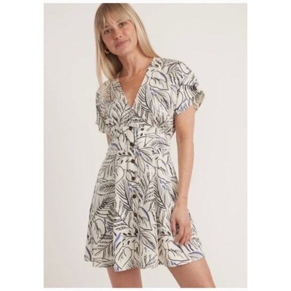 Marine Layer Camila Dress Floral A-Line Mini Black And White Foliage NWT Small - Picture 1 of 8